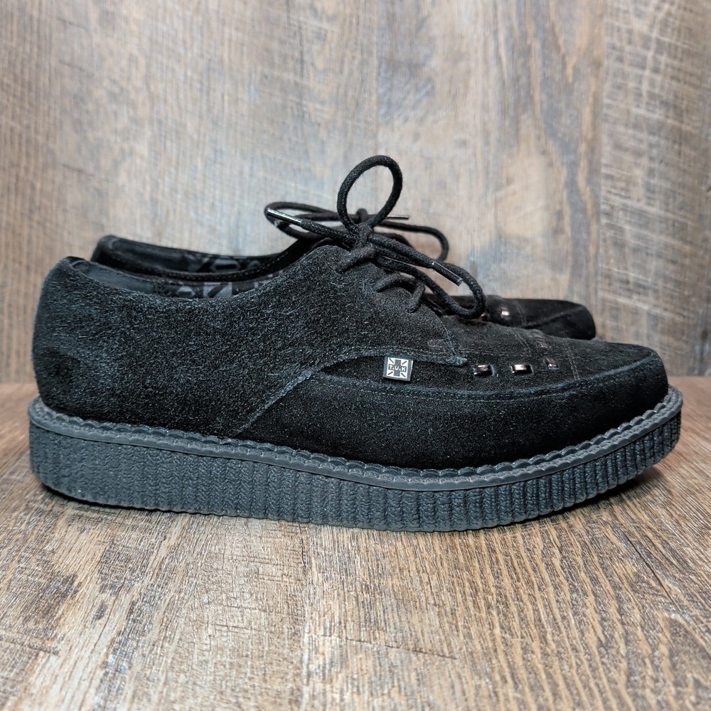 T.U.K. Pointed Creeper Black Suede Low Platform Goth Lace Up Mens 8 Womens 10